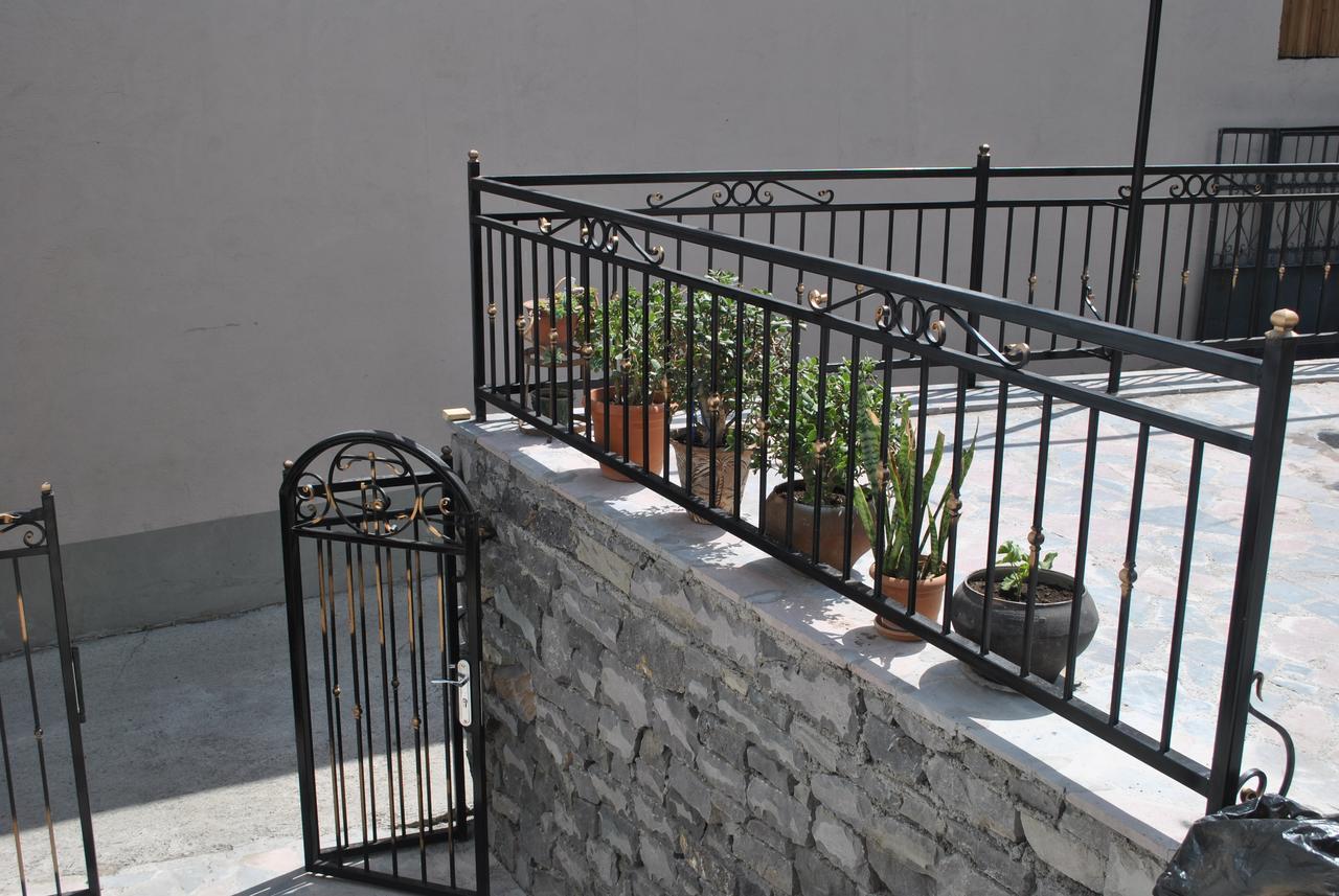 Hotel Terrace Rabath อาคัลท์ชิกเค ภายนอก รูปภาพ